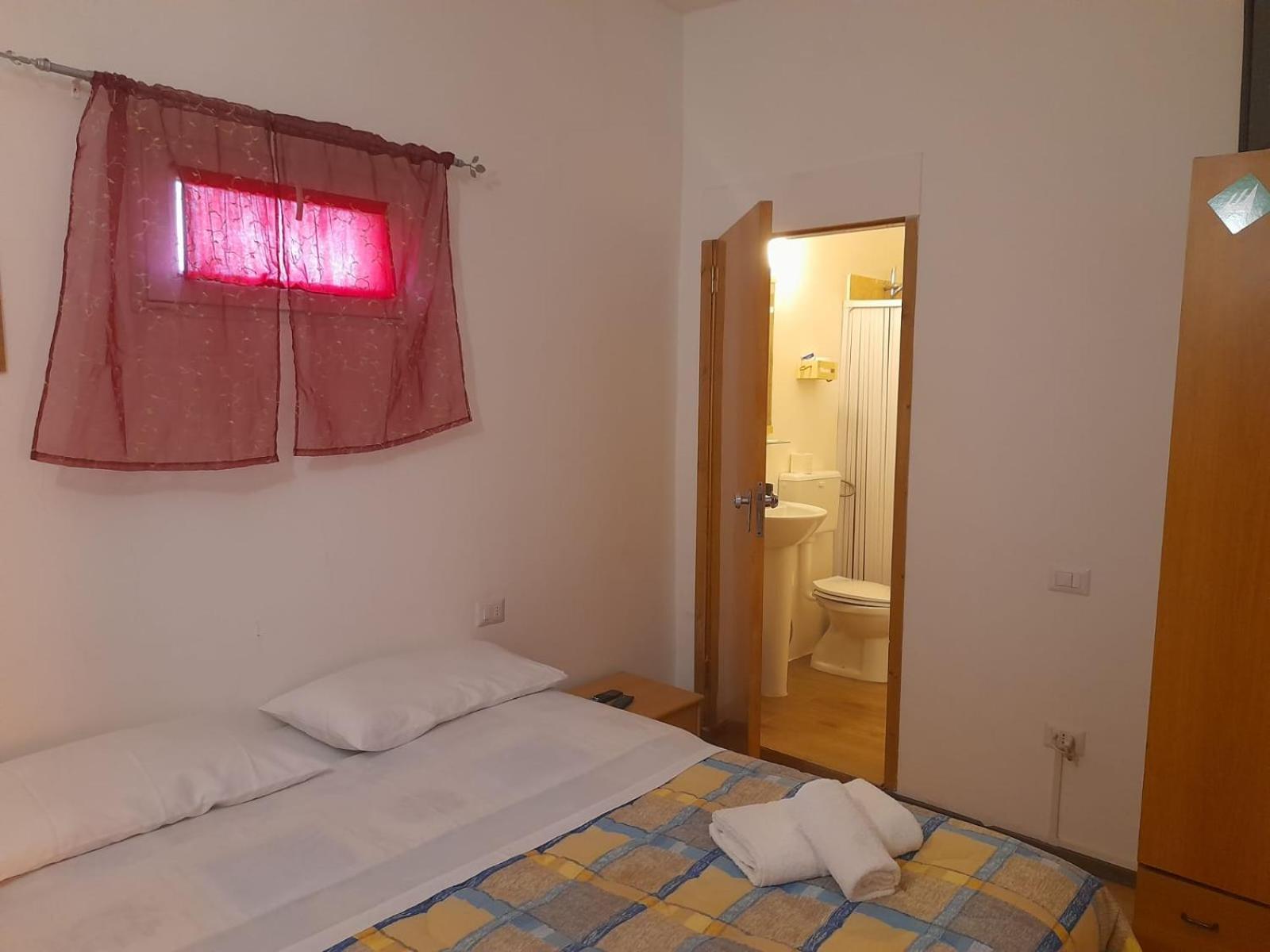 Guest House Parabita Kültér fotó